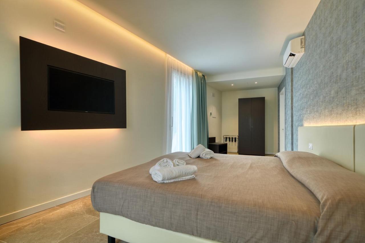 Hotel Palazzo Del Garda & Spa Desenzano del Garda Dış mekan fotoğraf